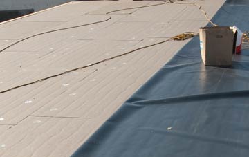 disadvantages of The Throat flat roof insulation